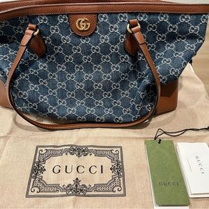 Gucci - Ophidia GG Medium Denim Shoulder Tote - Navy Denim.